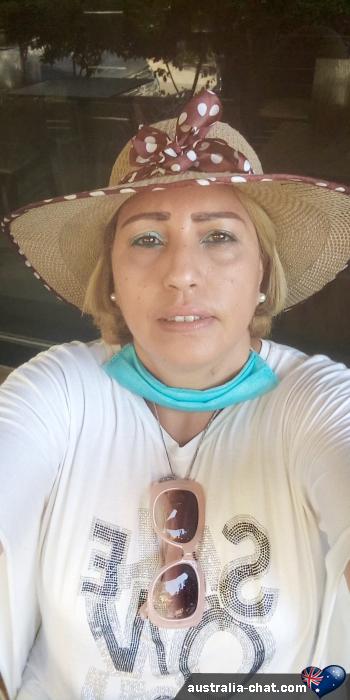 houria72 - date a Australian, 100% free houria72